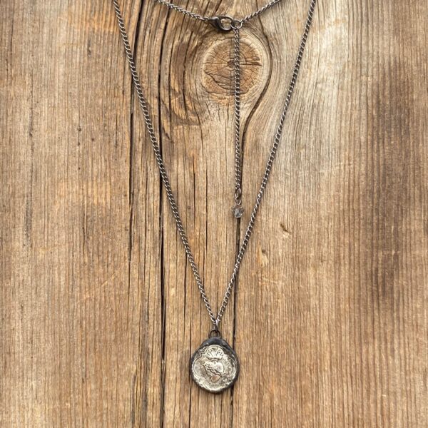 Renaissance Short-Style Soldered Sacred Heart Pendant #NC694 - Image 2